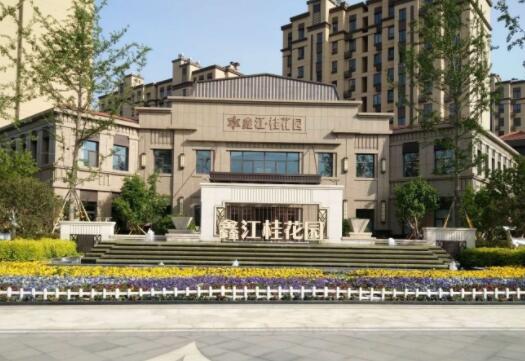 青島城陽(yáng)區(qū)鑫江桂花園黃金麻石材外墻效果圖